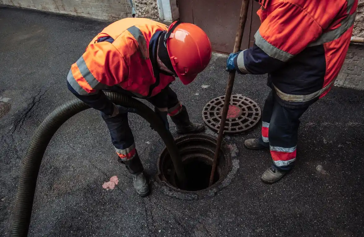 Sewerage line cleaning